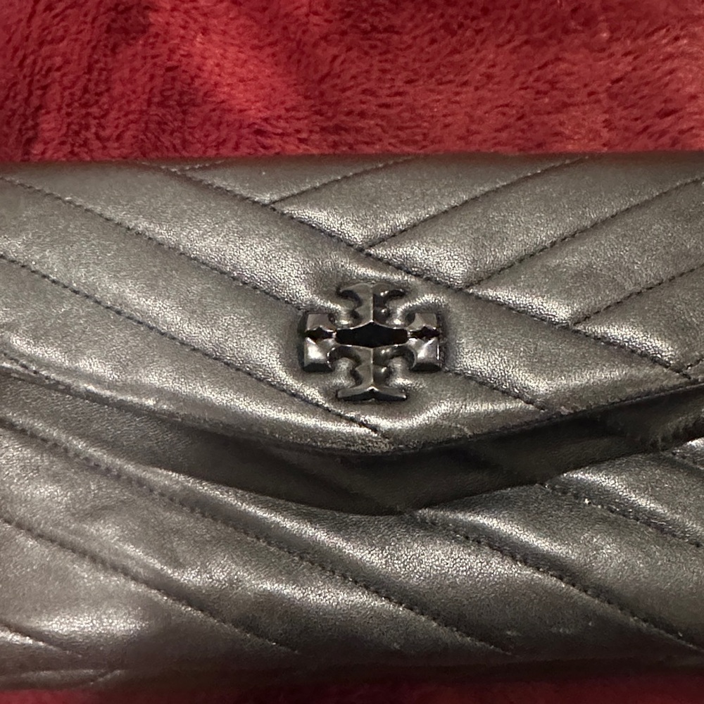 Tory Burch Wallet Crossbody - Picture 3 of 7
